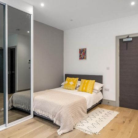 Modern London City Apartment - Victoria Line Kültér fotó