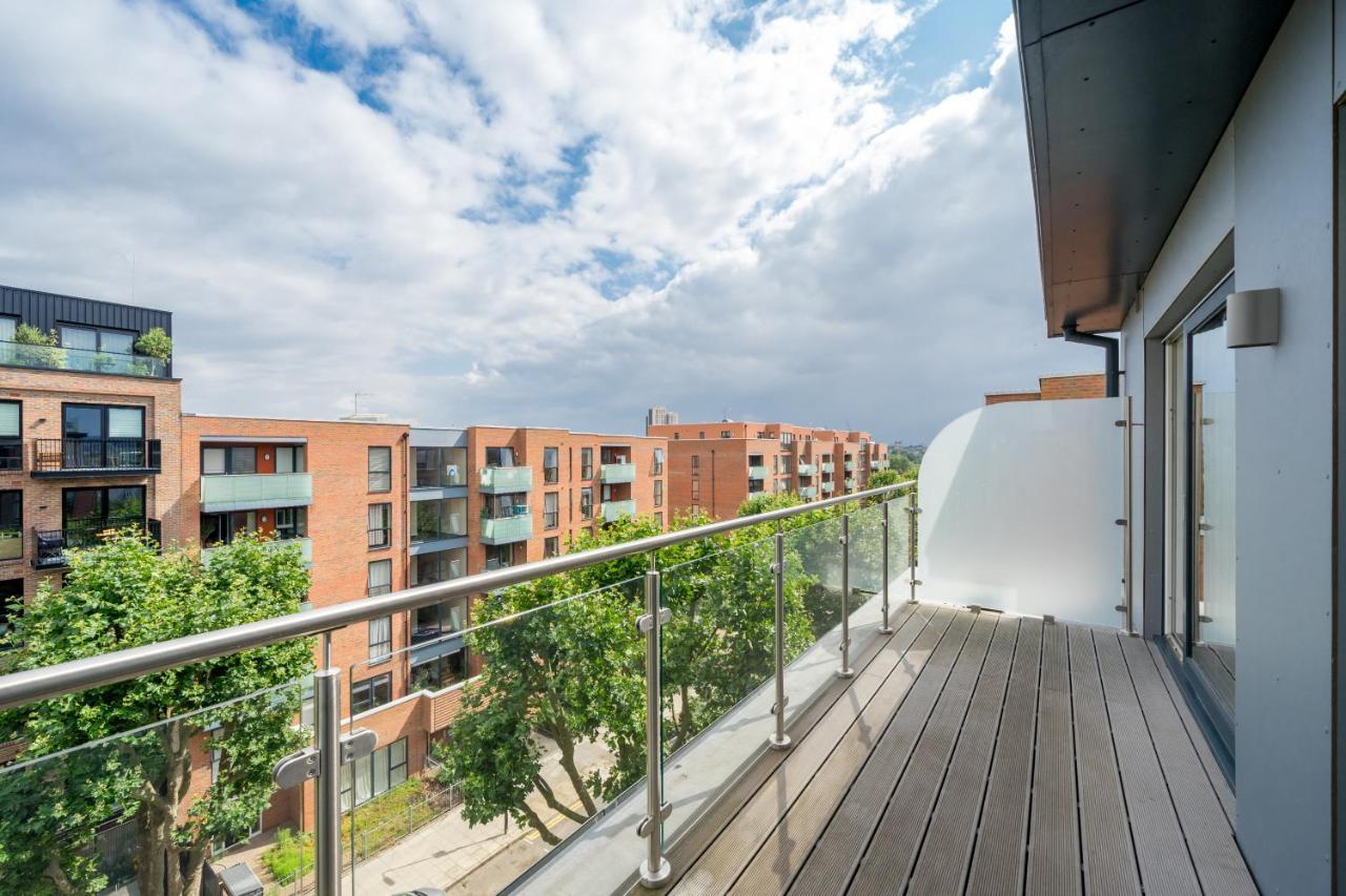 Modern London City Apartment - Victoria Line Kültér fotó